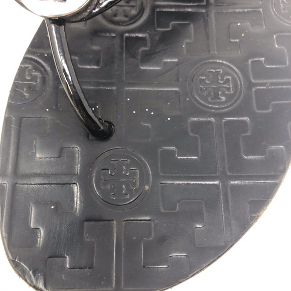 Tory birch black flip flops - Picture 3 of 7